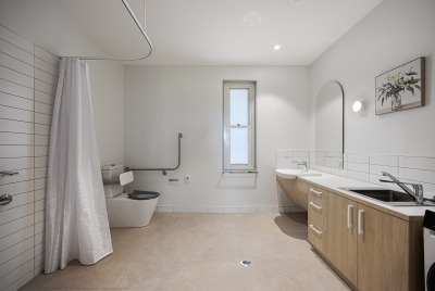 The bathroom of the Karratha Step Up/Step Down service building
